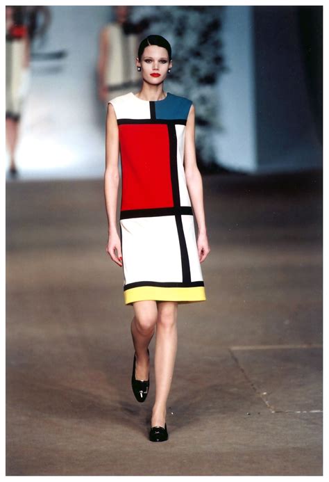 yves saint laurent mondrian prezzo|ysl mondrian collection.